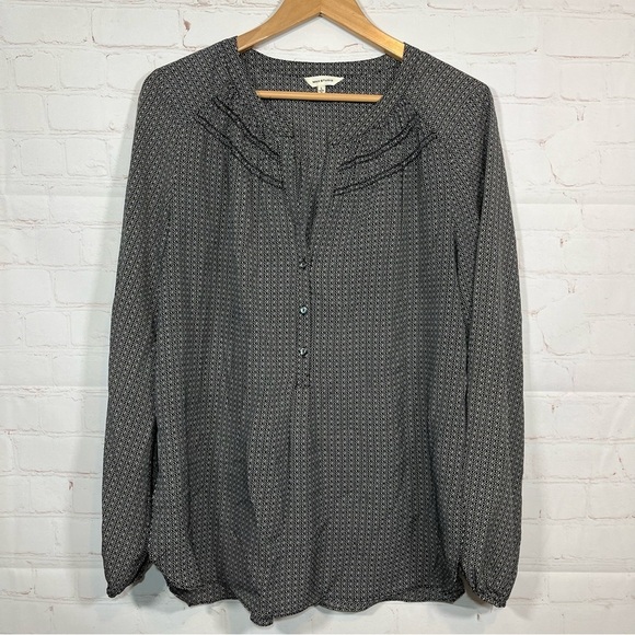Max Studio Blouse Large Geometric Print Long Sleeve Button Up Pleated Pullover - Picture 1 of 12